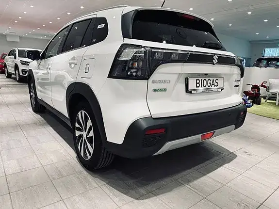 Suzuki S-Cross 2023 photo 5