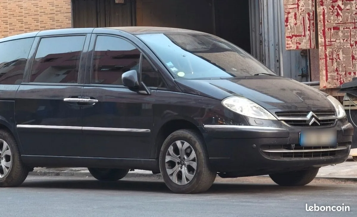 Citroen C8 2011 photo 2