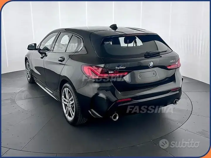 BMW 1 Series 2024 photo 4