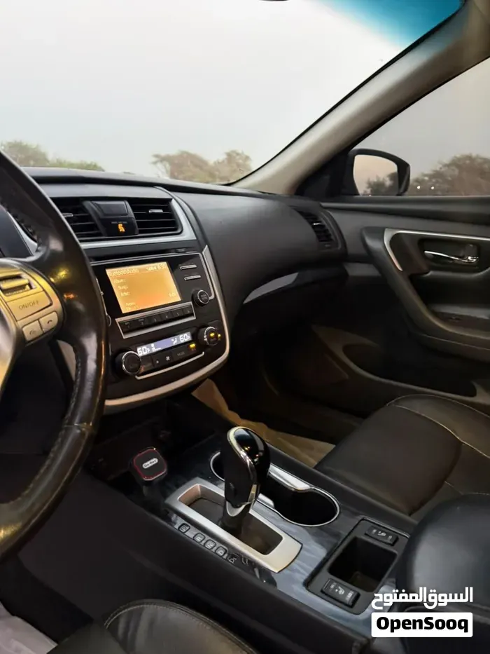 Nissan Altima 2016 photo 2