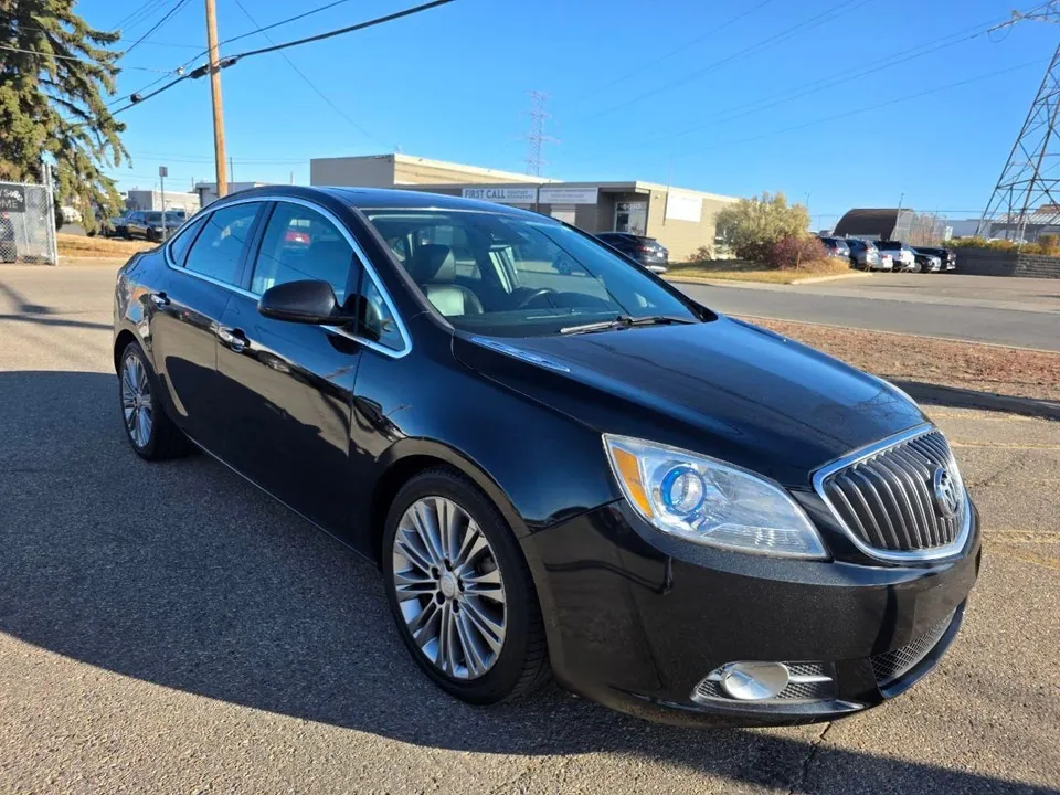Buick Verano 2015 photo 2