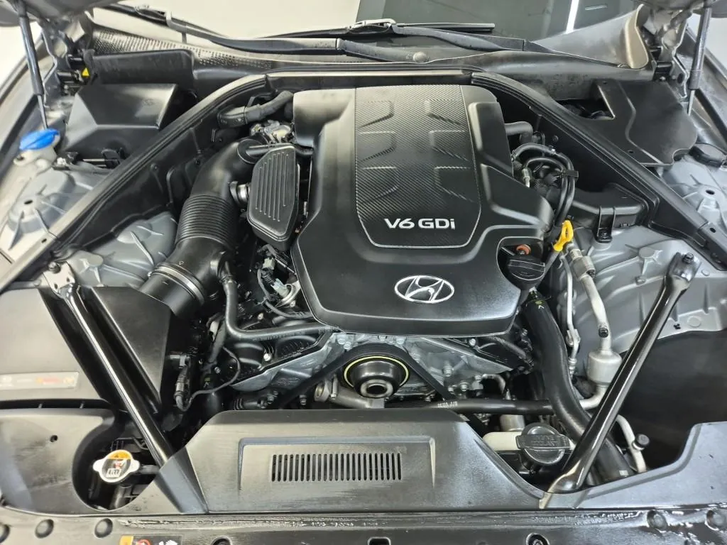Hyundai Genesis 2014 photo 5