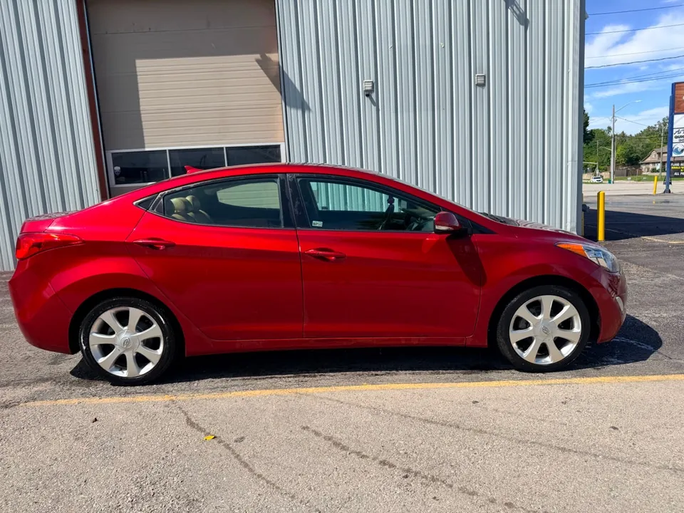 Hyundai Elantra 2012 photo 2