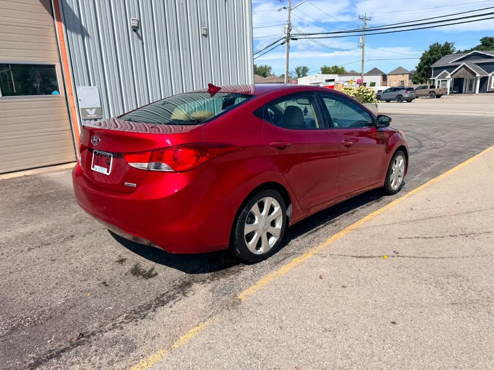 Hyundai Elantra 2012 photo 3
