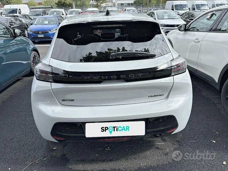 Peugeot 208 2026 photo 4