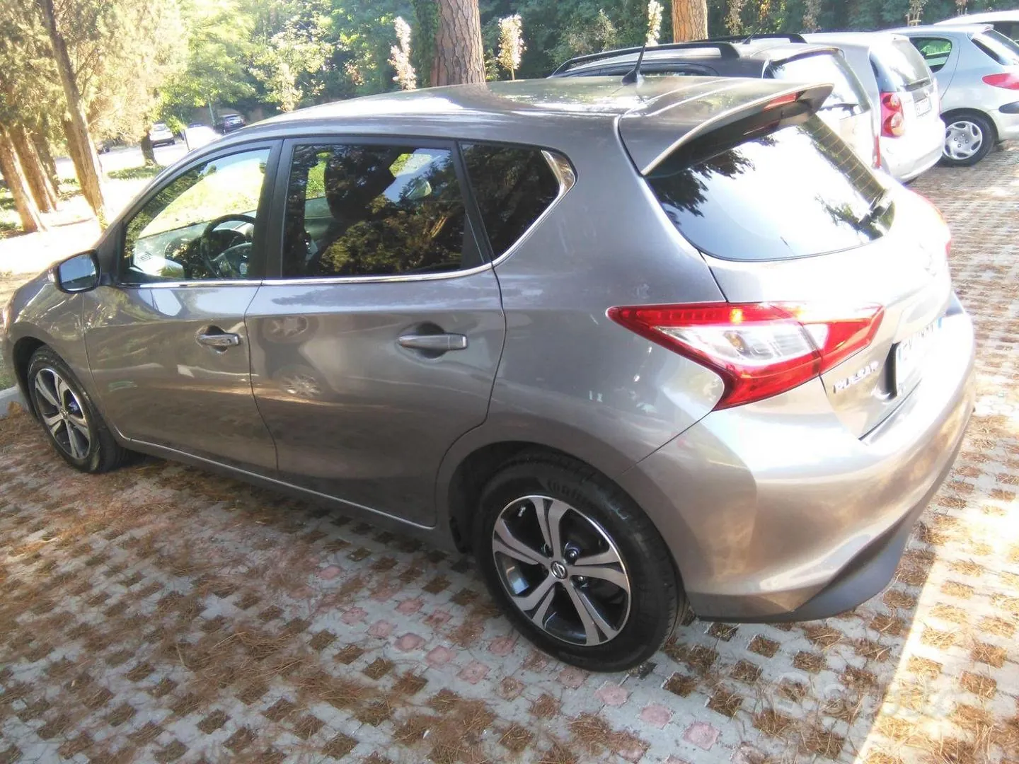 Nissan Pulsar 2015 photo 2