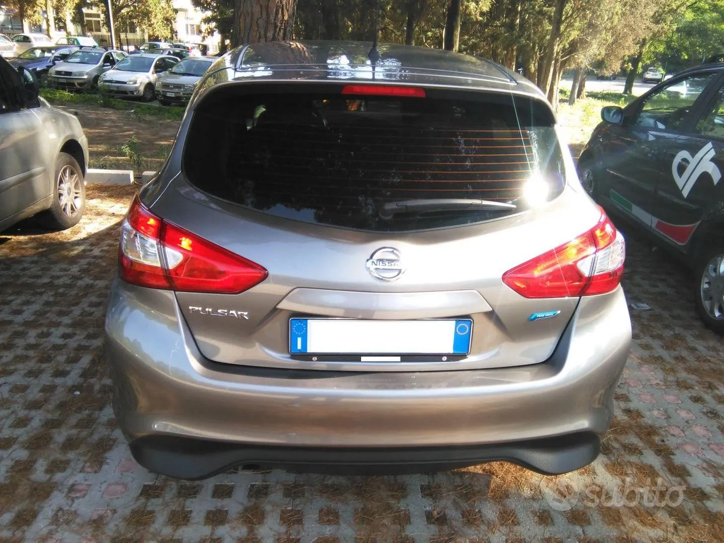 Nissan Pulsar 2015 photo 3