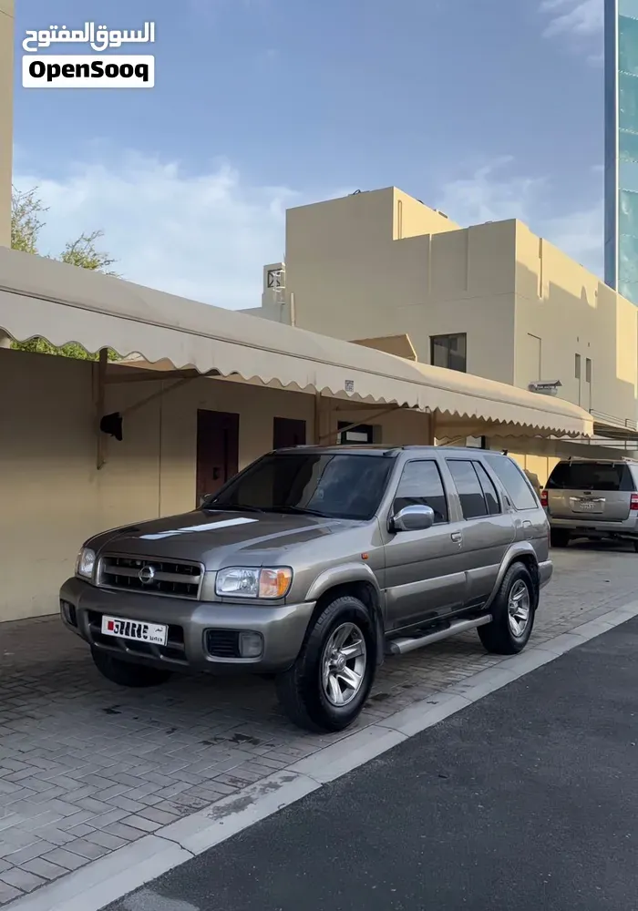 Nissan Pathfinder 2004 photo 3