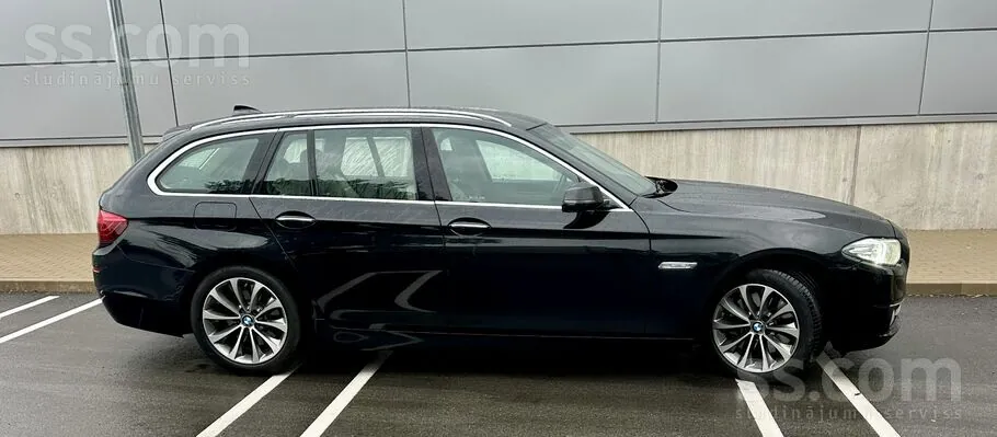 BMW 525