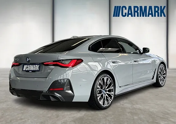 BMW I4 2023 photo 3
