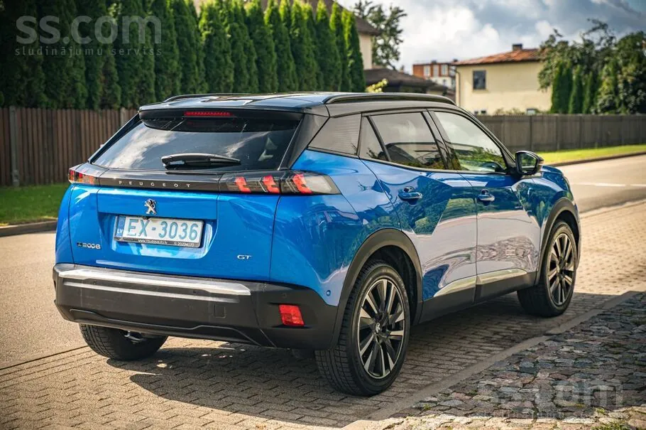 Peugeot 2008 2021 photo 4