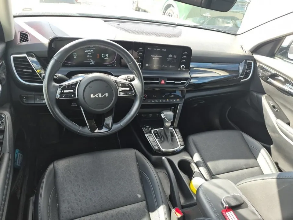Kia Seltos 2024 photo 2