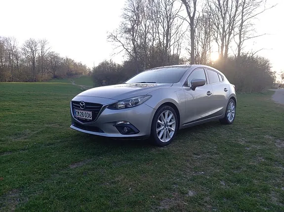 Mazda 3