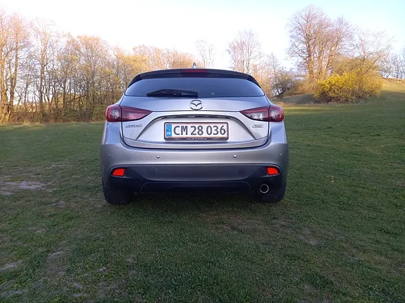 Mazda 3 2015 photo 5