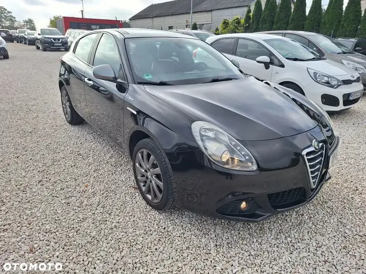 Alfa Romeo Giulietta 2013 photo 3