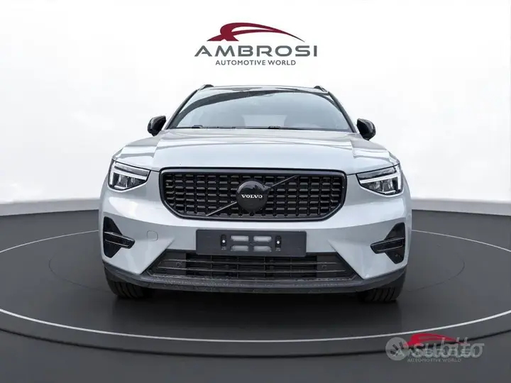 Volvo Xc40 2026 photo 2
