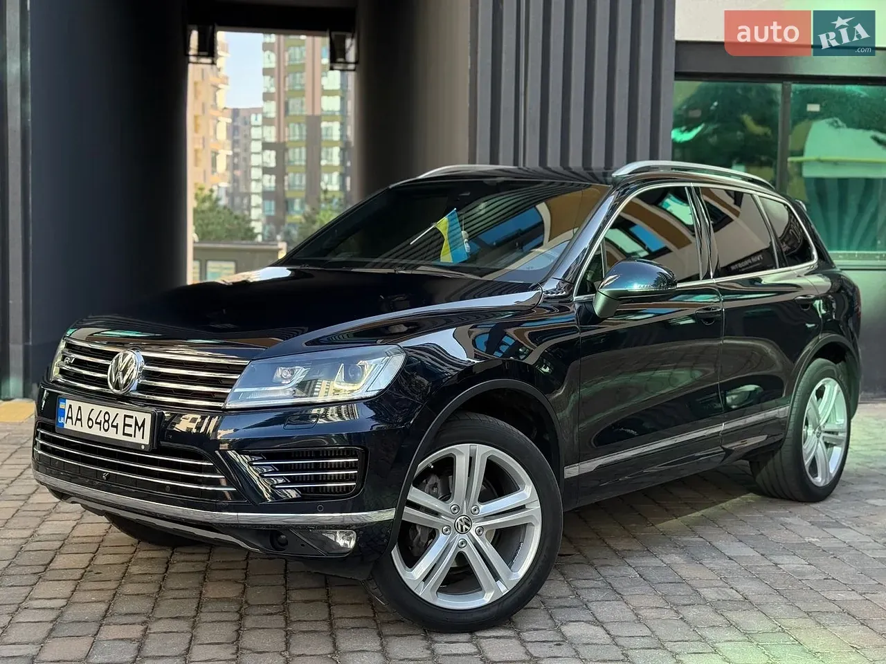 Volkswagen Touareg 2015 photo 3