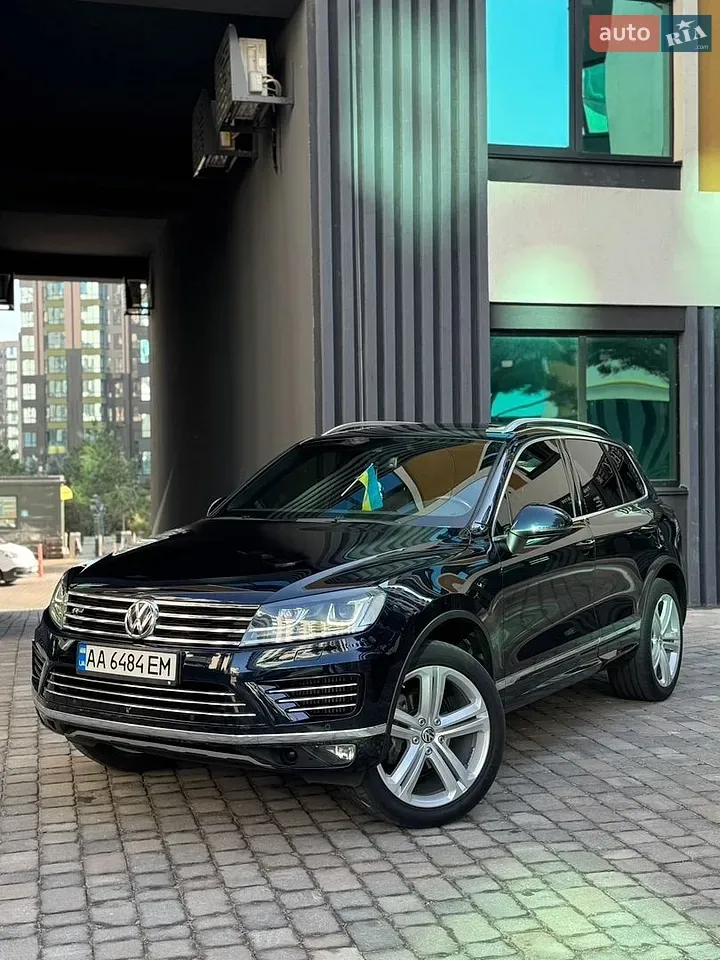 Volkswagen Touareg 2015 photo 4