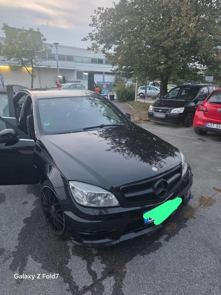 Mercedes-Benz C250