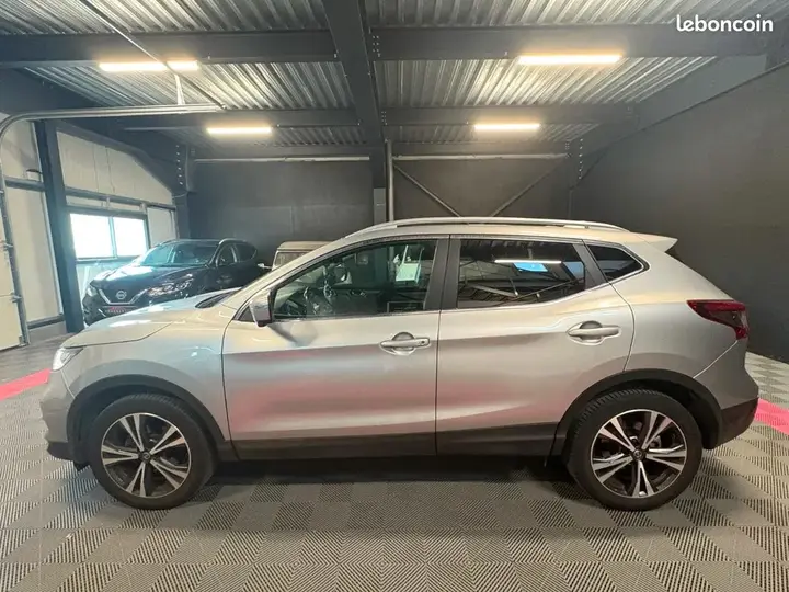 Nissan Qashqai 2018 photo 2
