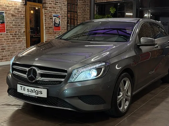 Mercedes-Benz A200 D 2015 photo 5