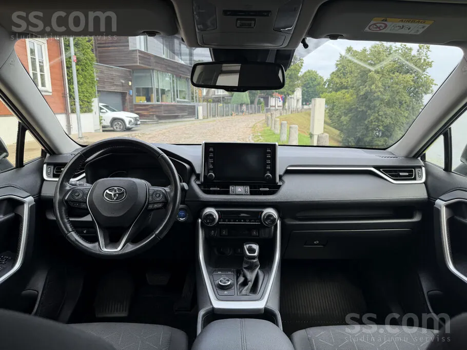Toyota Rav4 2022 photo 3