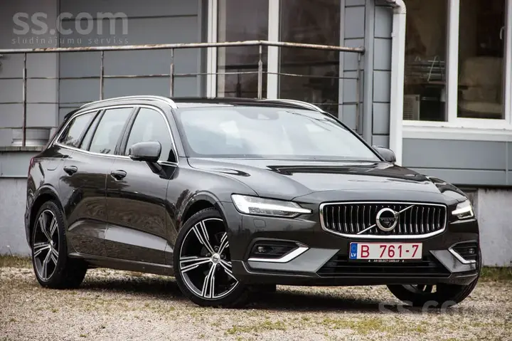Volvo V60 2020 photo 2
