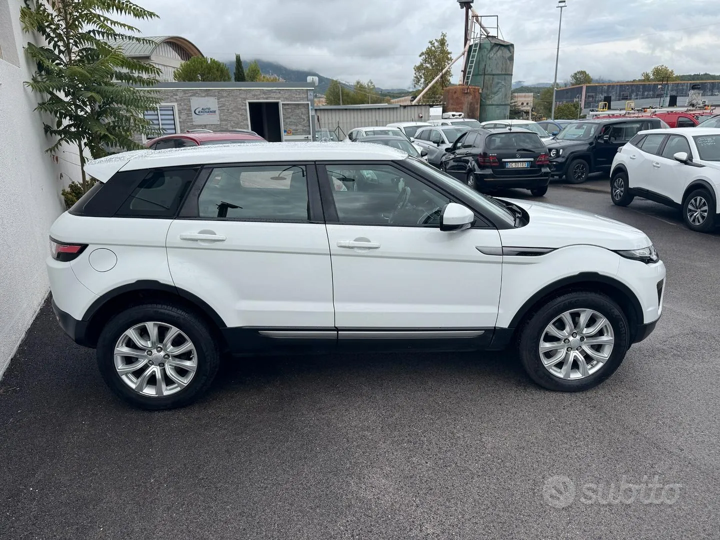 Land Rover Range Rover Evoque 2018 photo 4