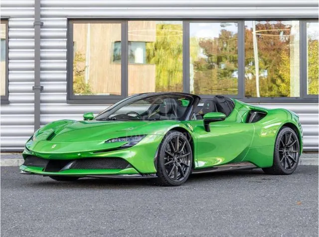 Lamborghini Revuelto