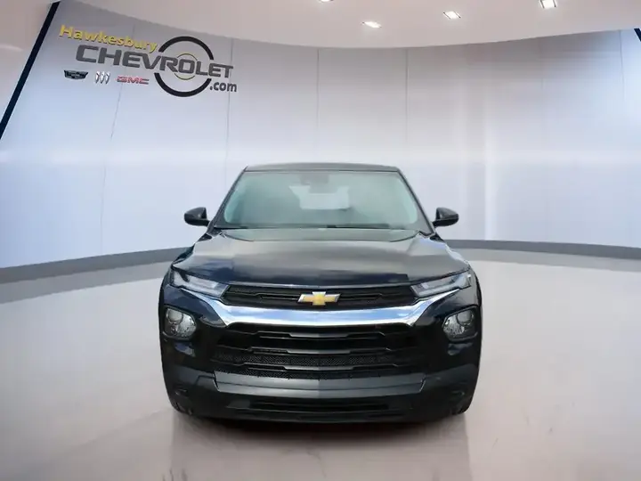 Chevrolet Trailblazer 2023 photo 2