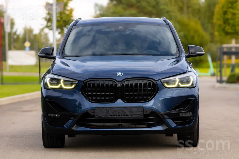 BMW X1 2022 photo 2