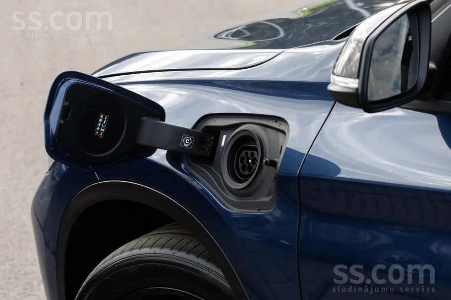 BMW X1 2022 photo 4