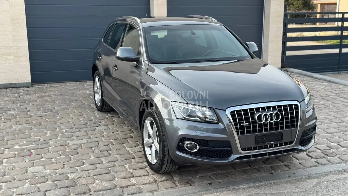 Audi Q5 2010 photo 2