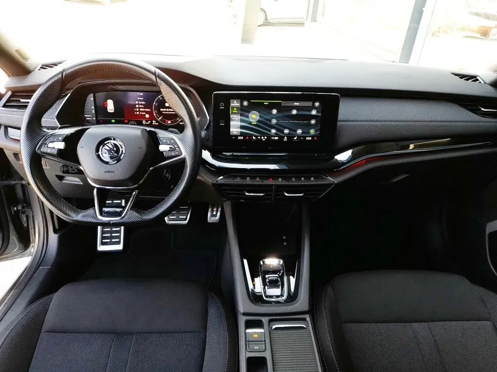 Skoda Octavia 2023 photo 3
