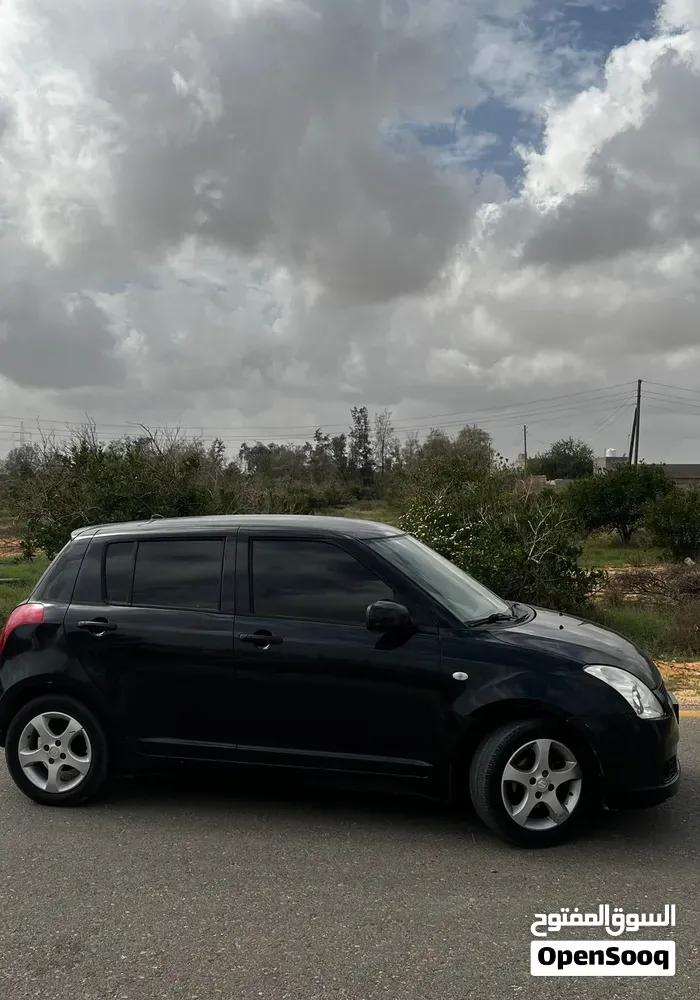 Suzuki Swift 2008 photo 2