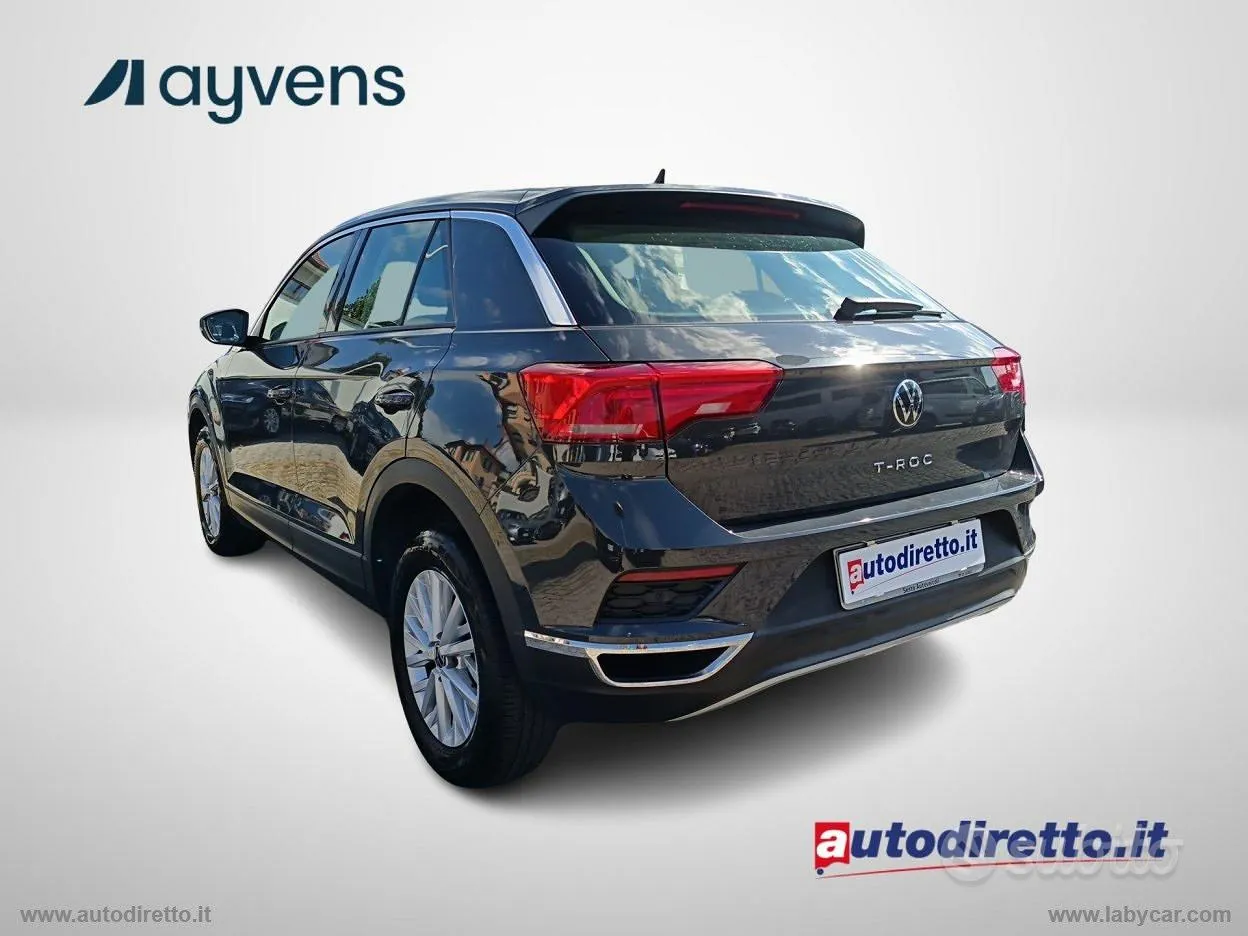 Volkswagen T-Roc 2021 photo 2