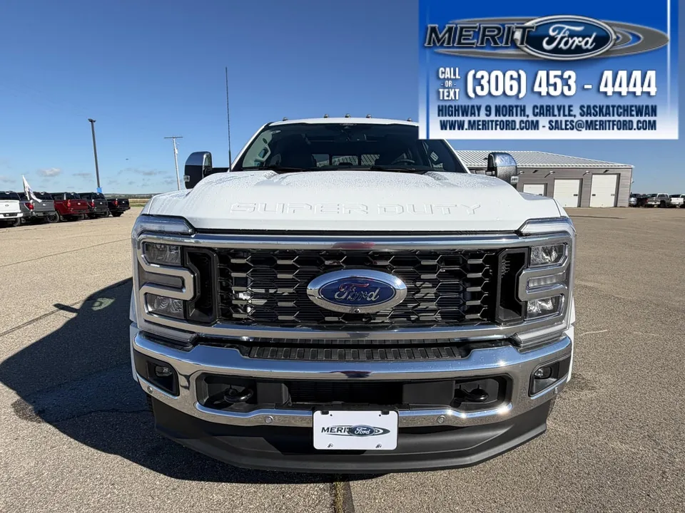 Ford Super Duty F-450 2026 photo 2