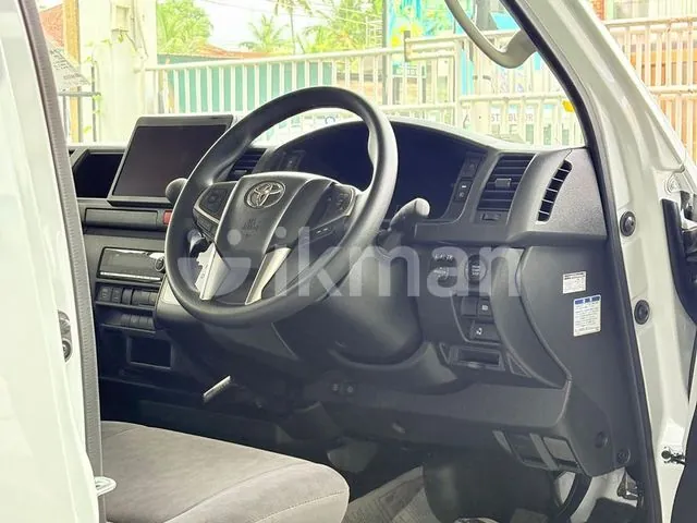 Toyota Hiace 2026 photo 4