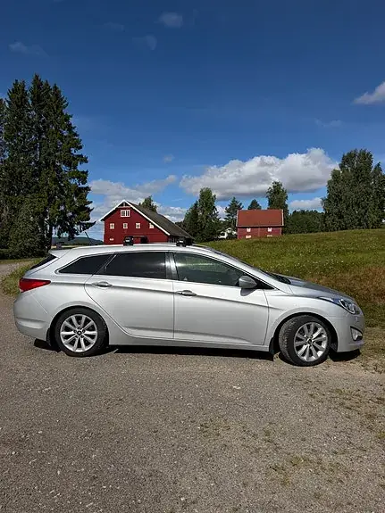 Hyundai I40 2012 photo 2