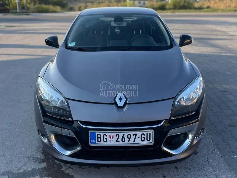 Renault Megane 2012 photo 2