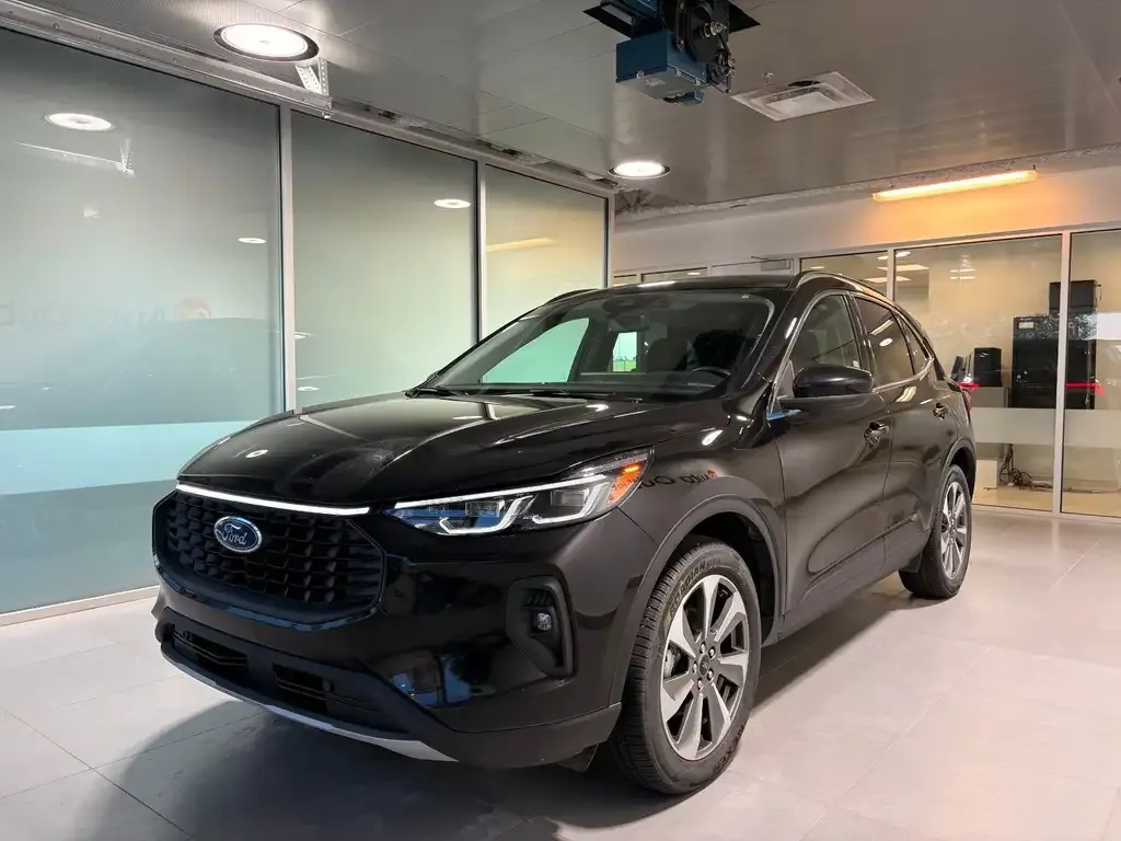 Ford Escape 2025 photo 3