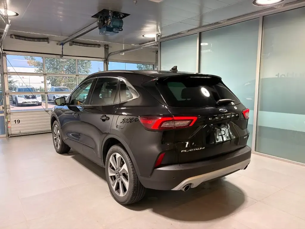 Ford Escape 2025 photo 4