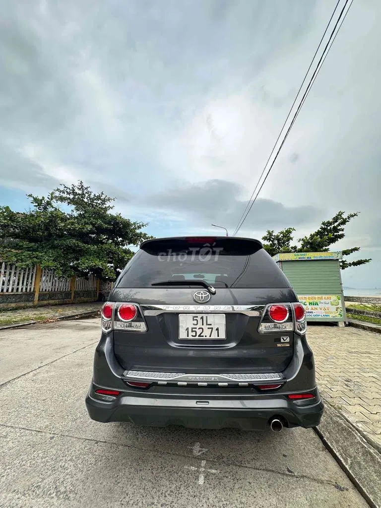 Toyota Fortuner 2015 photo 3