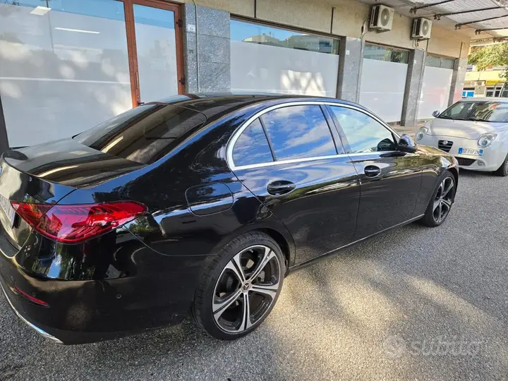 Mercedes-Benz C 2024 photo 3