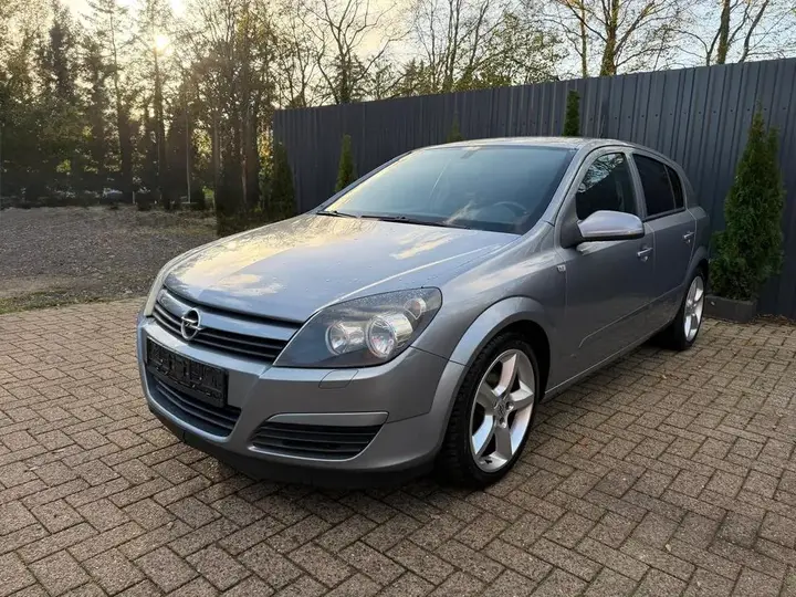 Opel Astra H