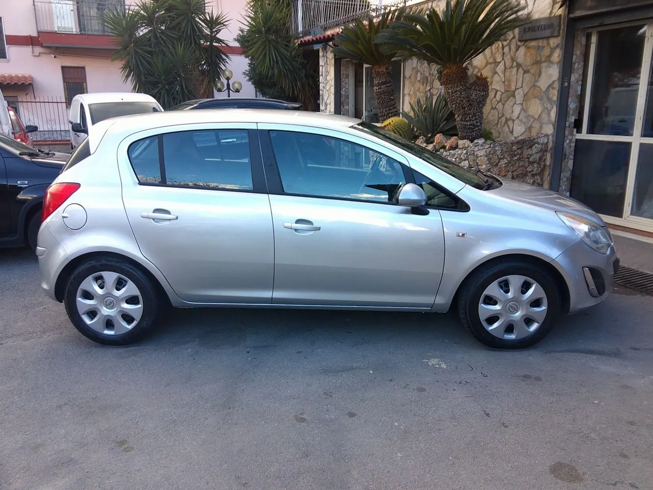Opel Corsa 2012 photo 4