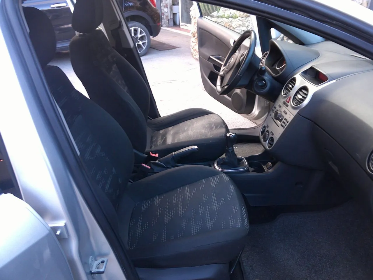 Opel Corsa 2012 photo 5