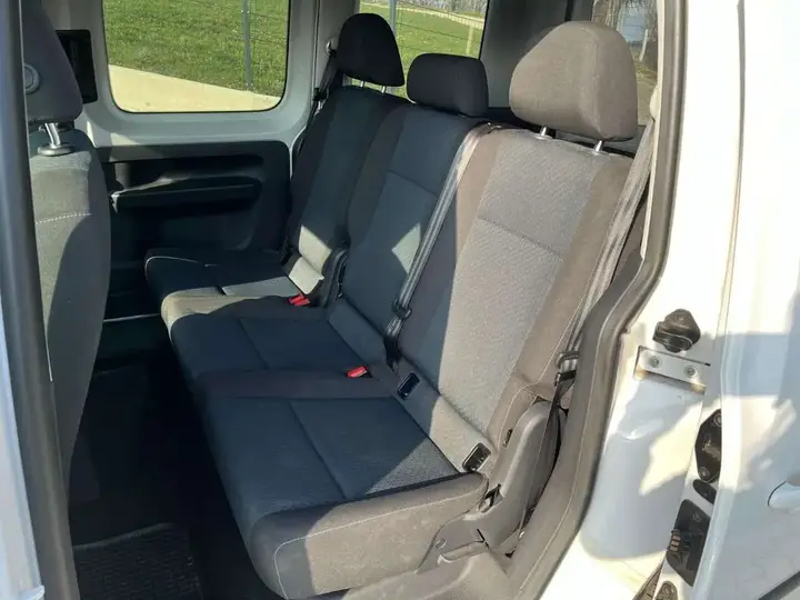 Volkswagen Caddy 2015 photo 2
