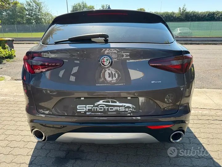 Alfa Romeo Stelvio 2021 photo 5