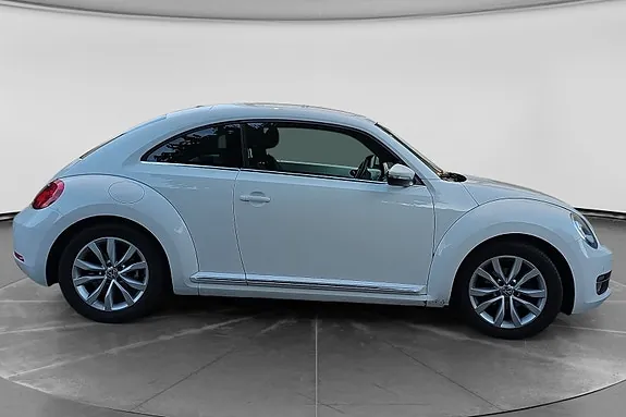 Volkswagen Beetle 2012 photo 5